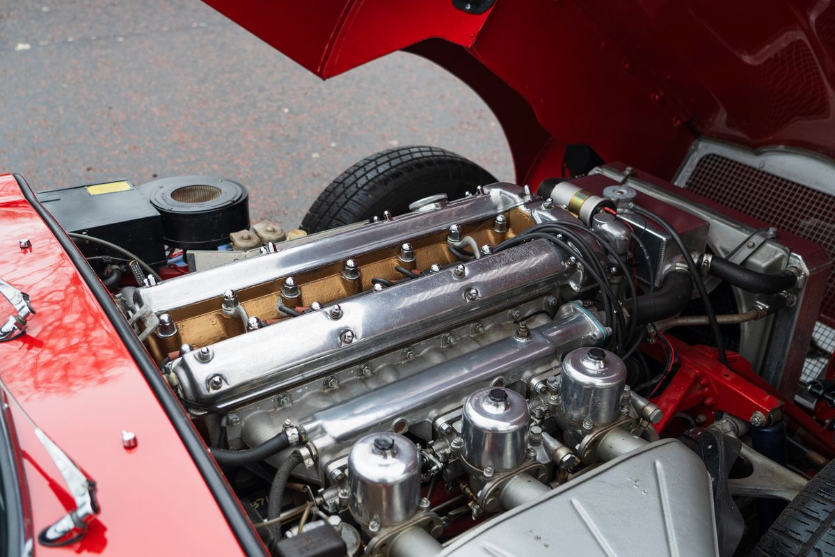 1966 Jaguar E-Type Series 1 4.2 Litre Roadster  for sale in London at Heritage Classic