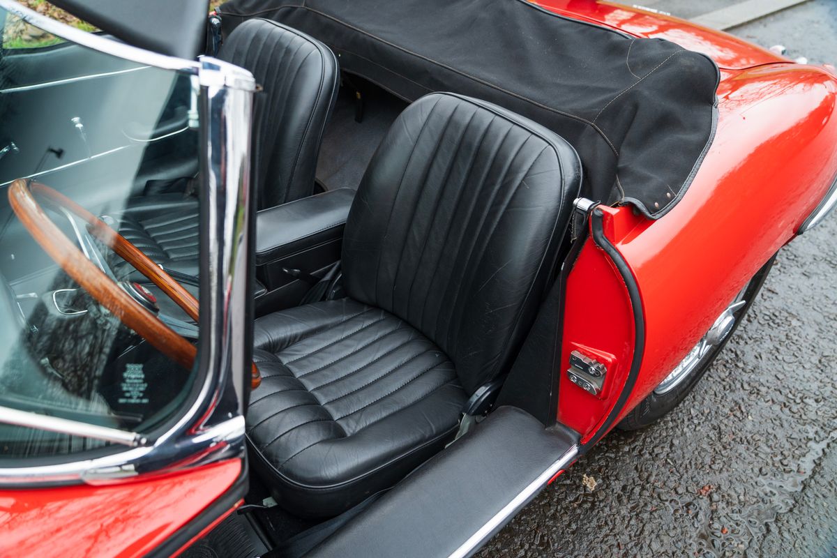 1966 Jaguar E-Type Series 1 4.2 Litre Roadster  for sale in London at Heritage Classic
