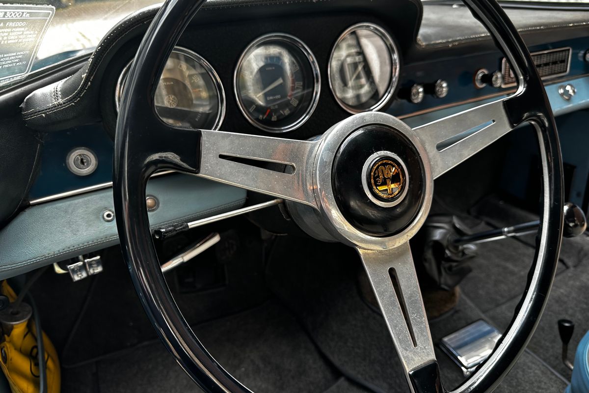1963 Alfa Romeo Giulia Sprint Speciale by Bertone – Tipo 101.21 for sale in London at Heritage Classic