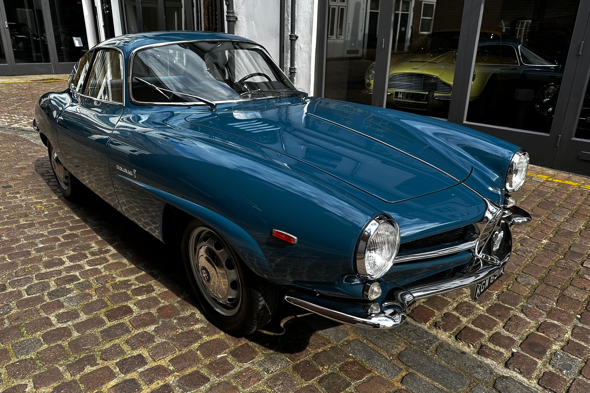 1963 Alfa Romeo Giulia Sprint Speciale by Bertone – Tipo 101.21