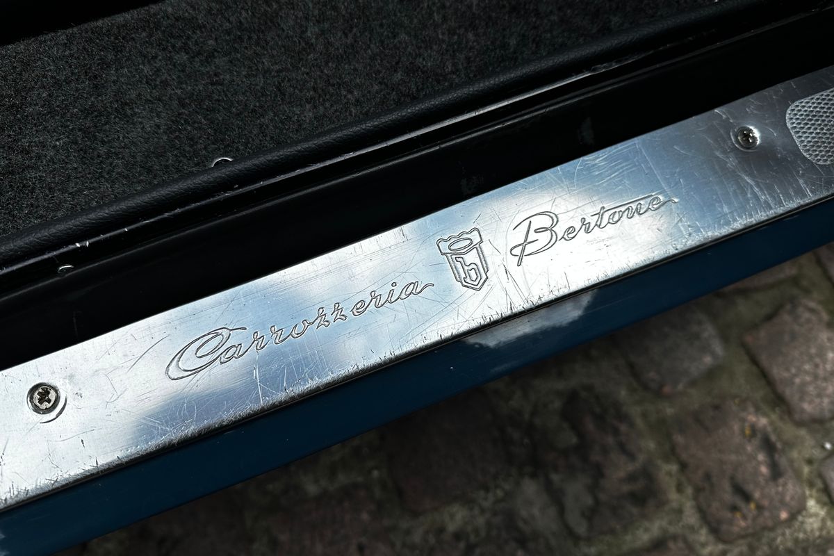 1963 Alfa Romeo Giulia Sprint Speciale by Bertone – Tipo 101.21 for sale in London at Heritage Classic
