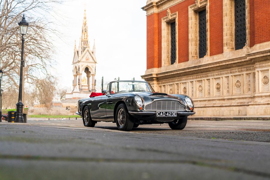 1967 Aston Martin DB6 Short Chassis Volante