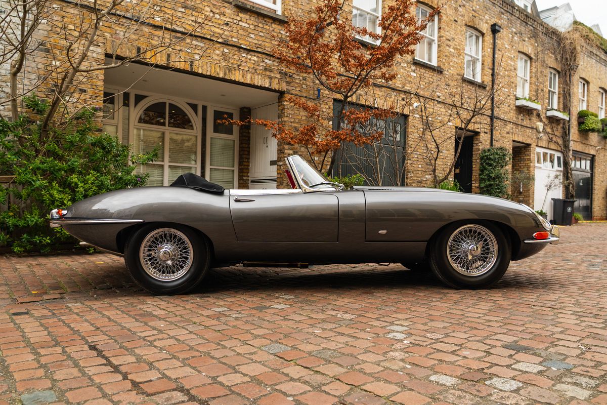 1961 Jaguar E-Type Series 1 Roadster 'Outside Bonnet Lock' - 'Flat Floor' for sale in London at Heritage Classic