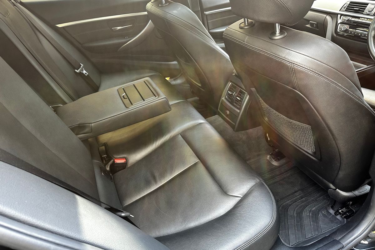 2019 BMW 340i Touring for sale in London at Heritage Classic
