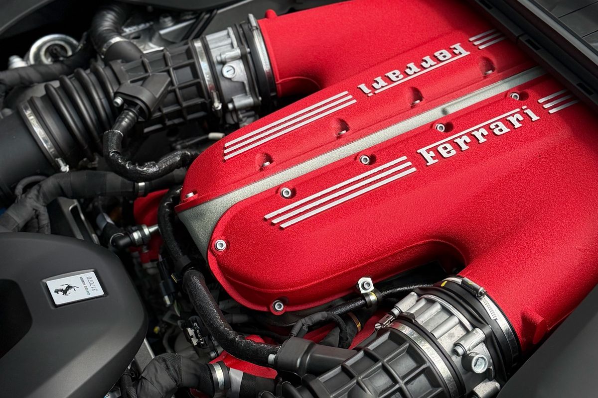 2025 Ferrari 12Cilindri 6.5 V12 F1 DCT Euro 6 (s/s) 2dr for sale in London at Heritage Classic